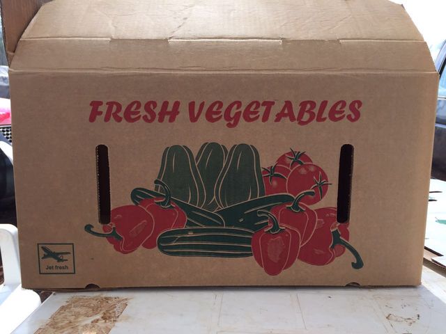 Caja par vegetales varios